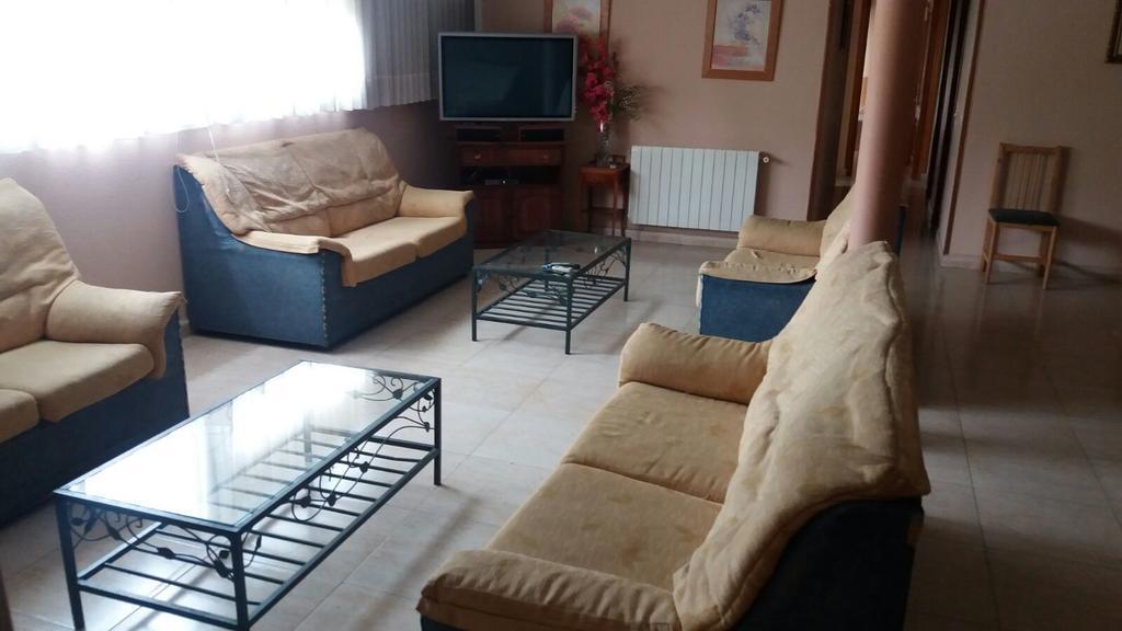Hostal Jose Luis Brunete Kültér fotó